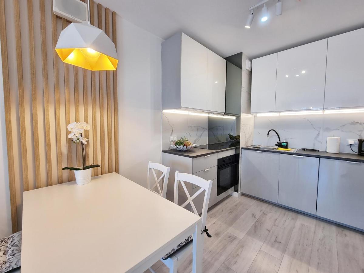 Apartament Alabaster - Basen, Sauna, Jacuzzi, Silownia, Restauracja - 365Pam コウォブジェク エクステリア 写真